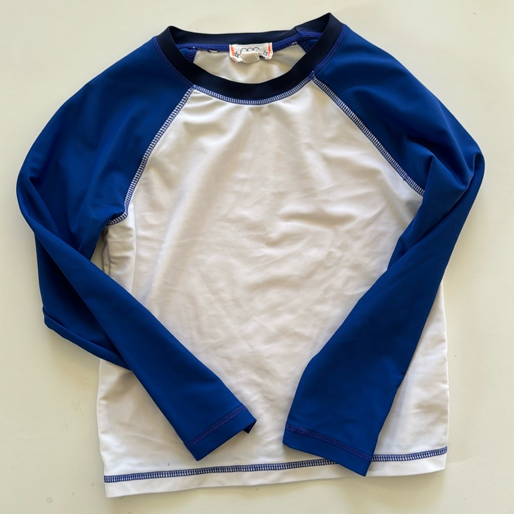 Used Egg NY Rashguard size 6